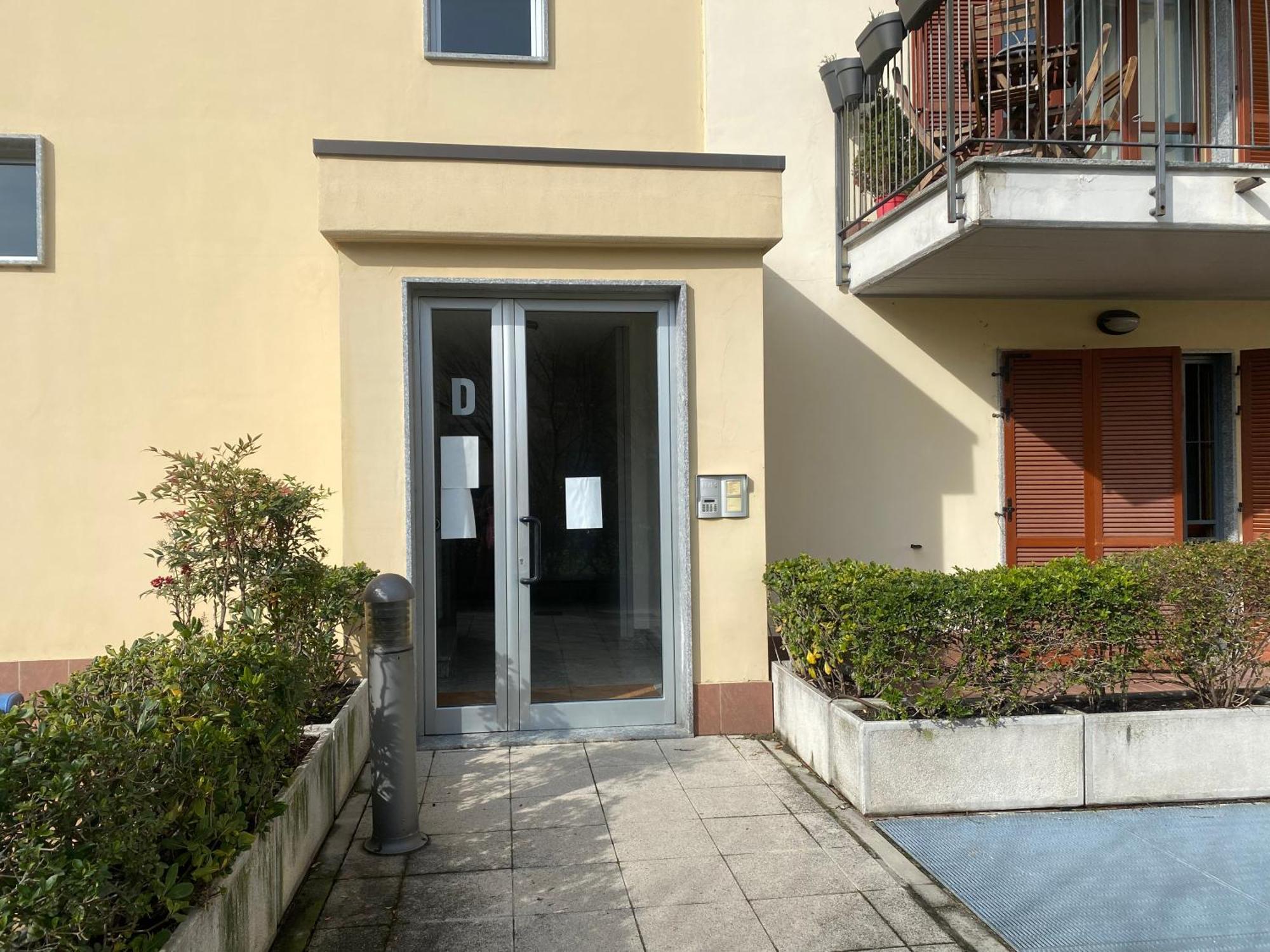 Campus Pavia Apartment Bagian luar foto